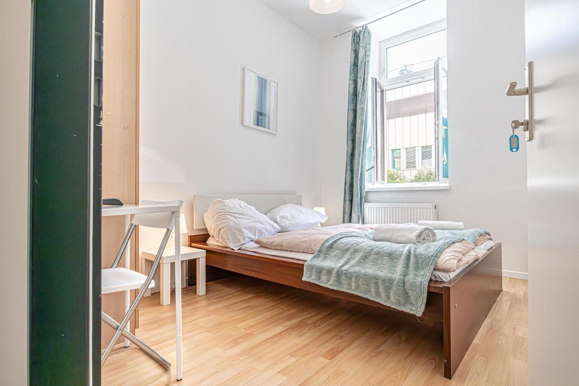 Loevly Shared 6Br With Garden Near Danube & Millenium City 비엔나 외부 사진