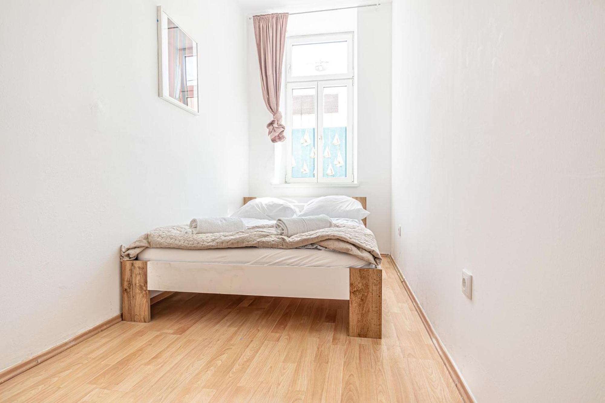 Loevly Shared 6Br With Garden Near Danube & Millenium City 비엔나 외부 사진