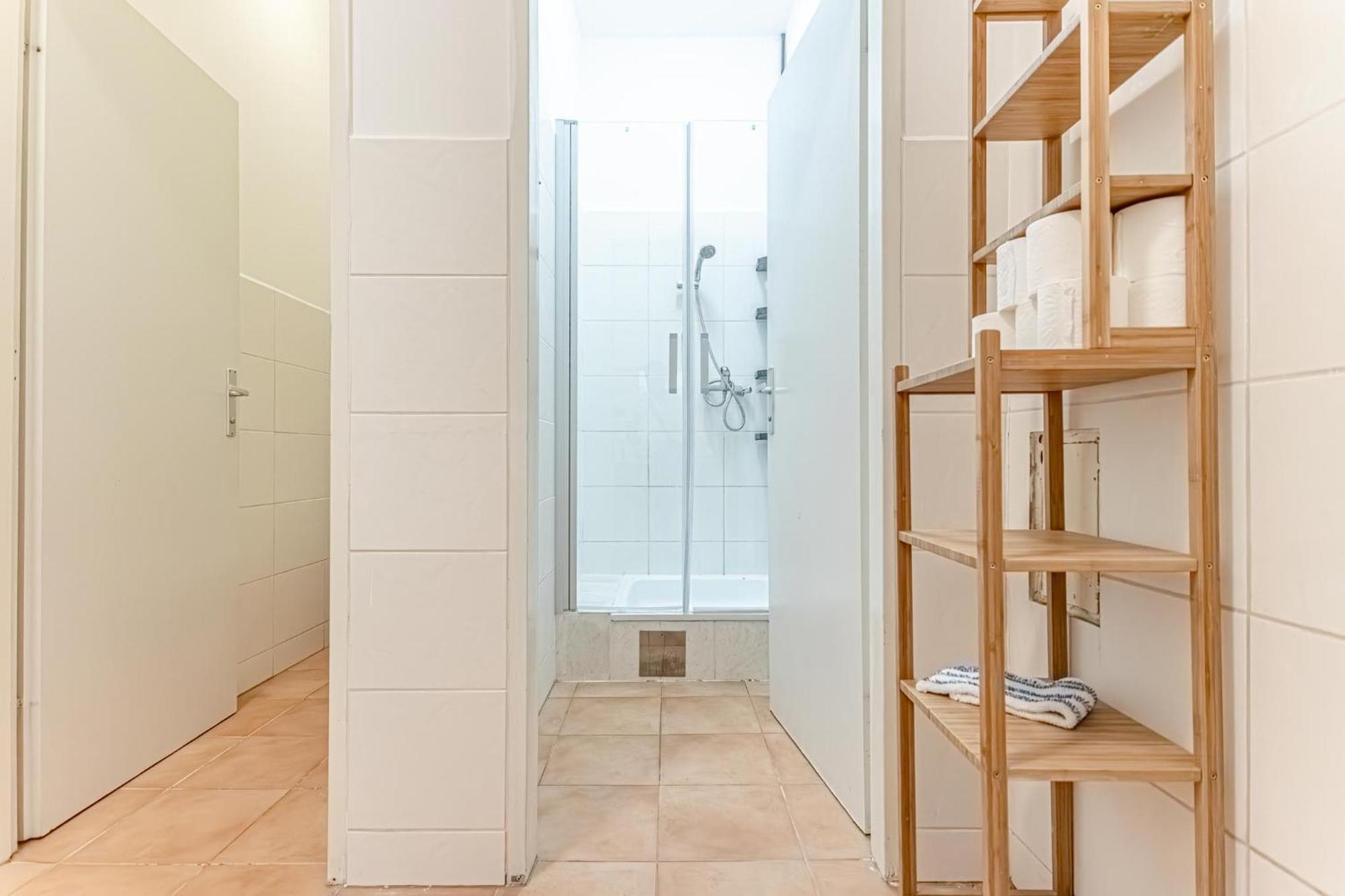 Loevly Shared 6Br With Garden Near Danube & Millenium City 비엔나 외부 사진