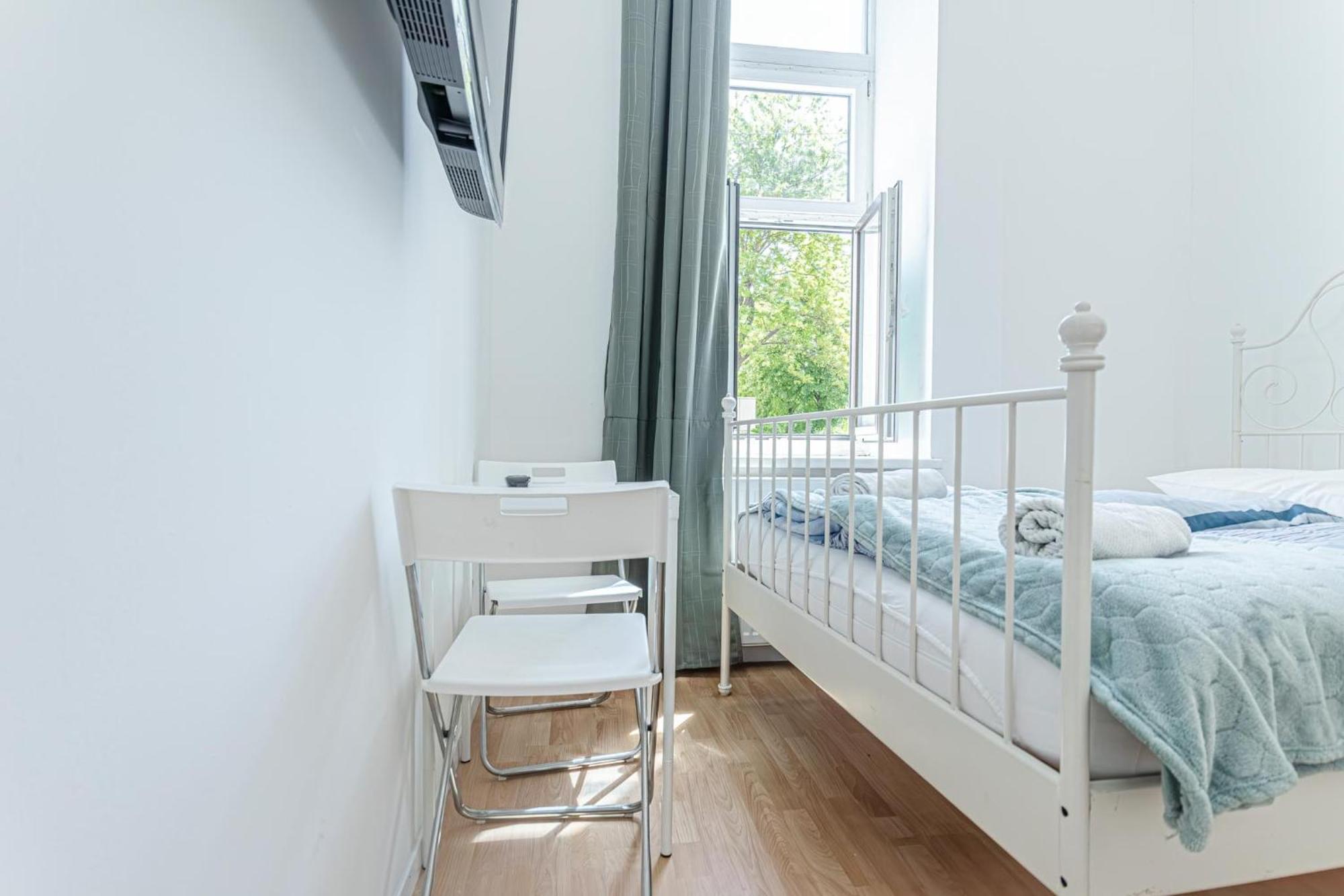 Loevly Shared 6Br With Garden Near Danube & Millenium City 비엔나 외부 사진