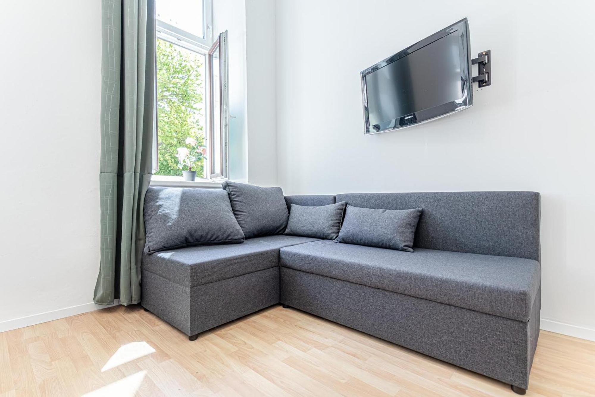 Loevly Shared 6Br With Garden Near Danube & Millenium City 비엔나 외부 사진