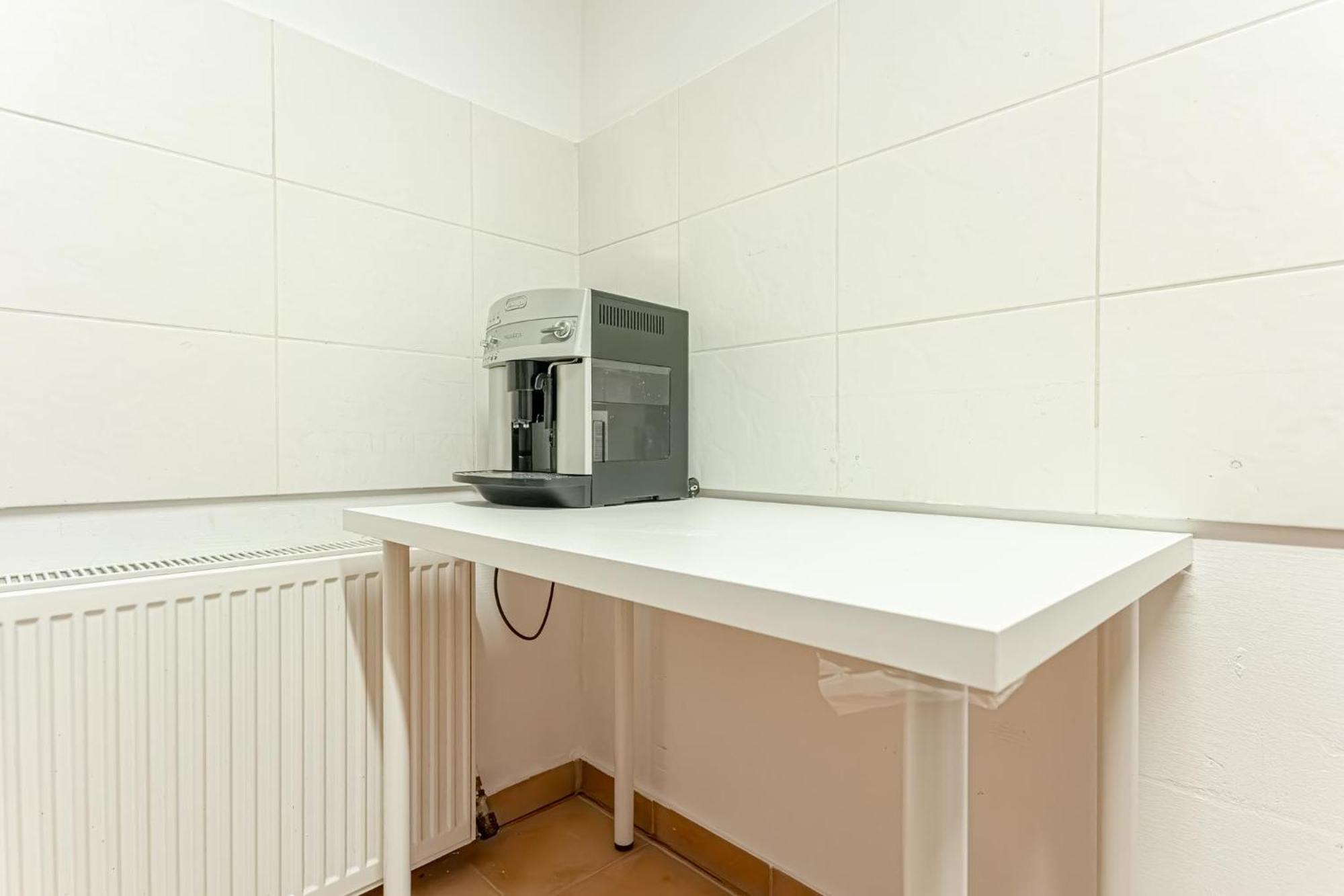 Loevly Shared 6Br With Garden Near Danube & Millenium City 비엔나 외부 사진
